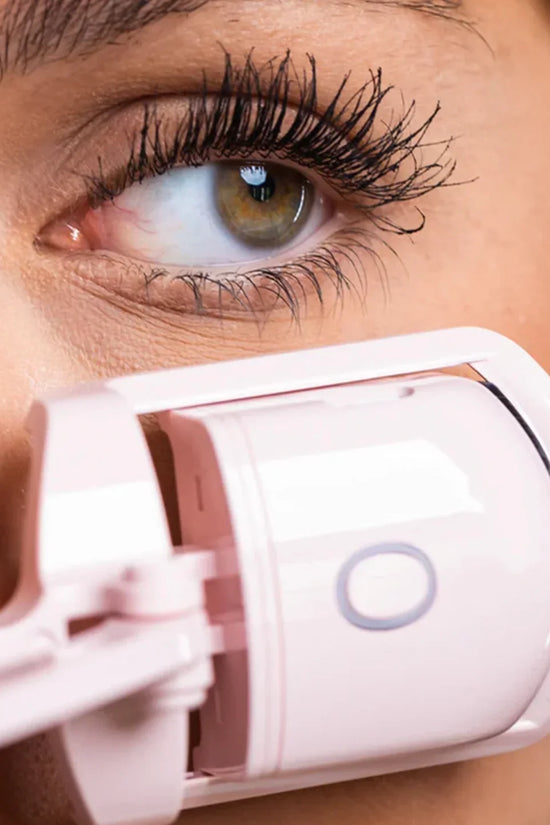 Recourbe-cils chauffant